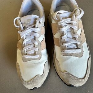New Balance 235 White and Tan Sneakers
